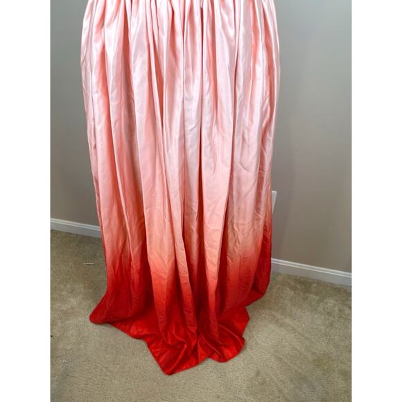 Sau Lee Teigen Blush Red Ombre Strapless Maxi Gown Size 6 - Picture 5 of 12